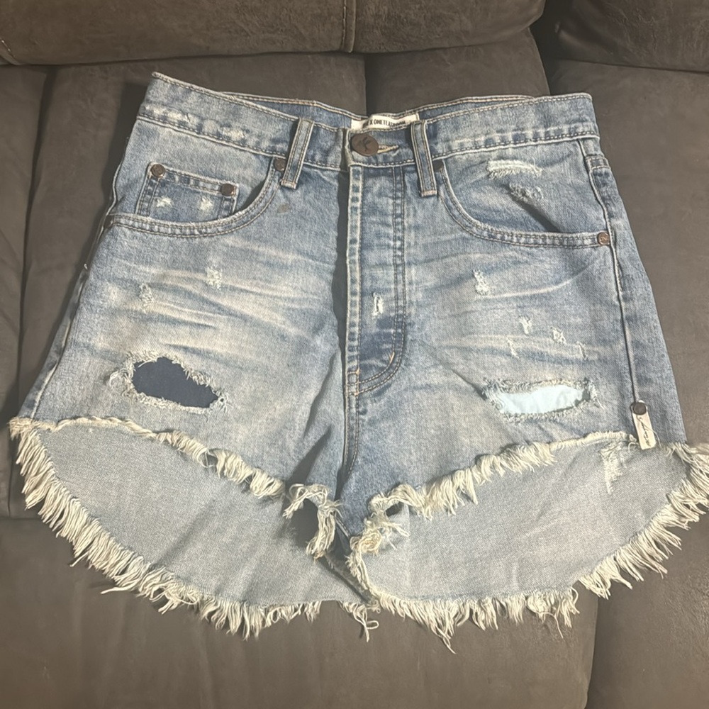 One by one teaspoon Outlaws denim shorts size 25